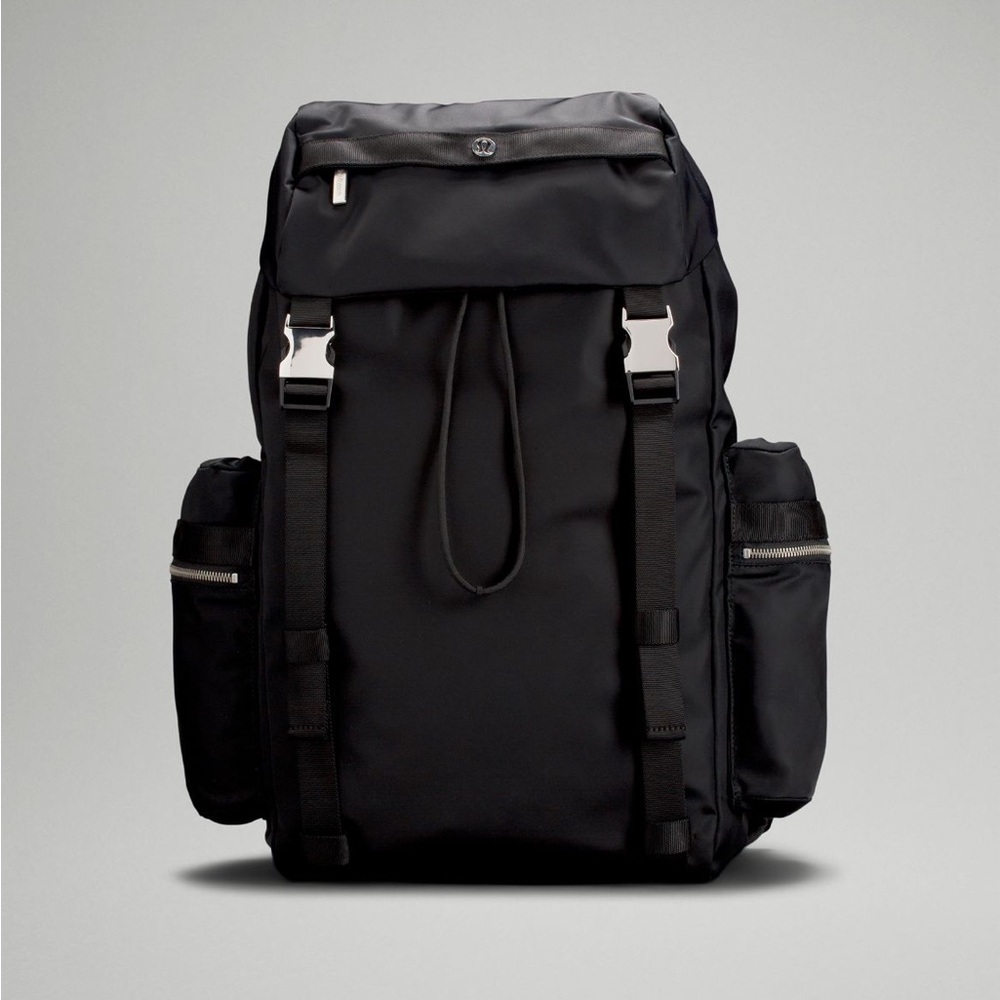Lululemon Wunderlust backpack 25L
